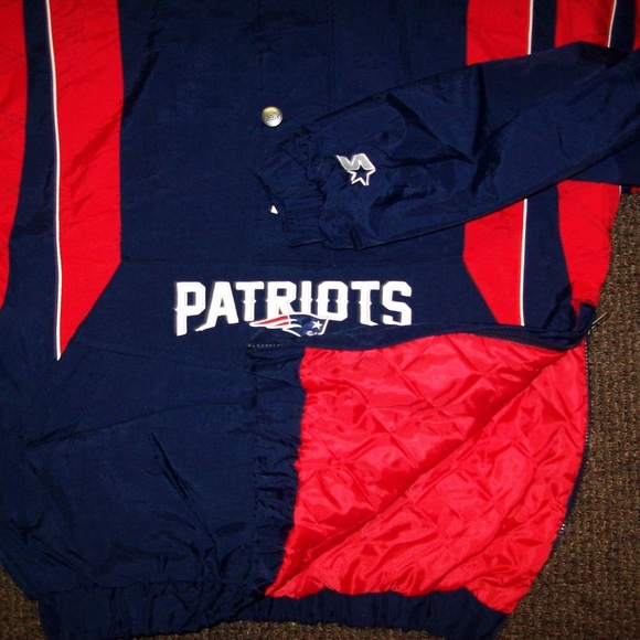 NEW ENGLAND PATRIOTS STARTER Half Zip Jacket - Picture 7 of 8